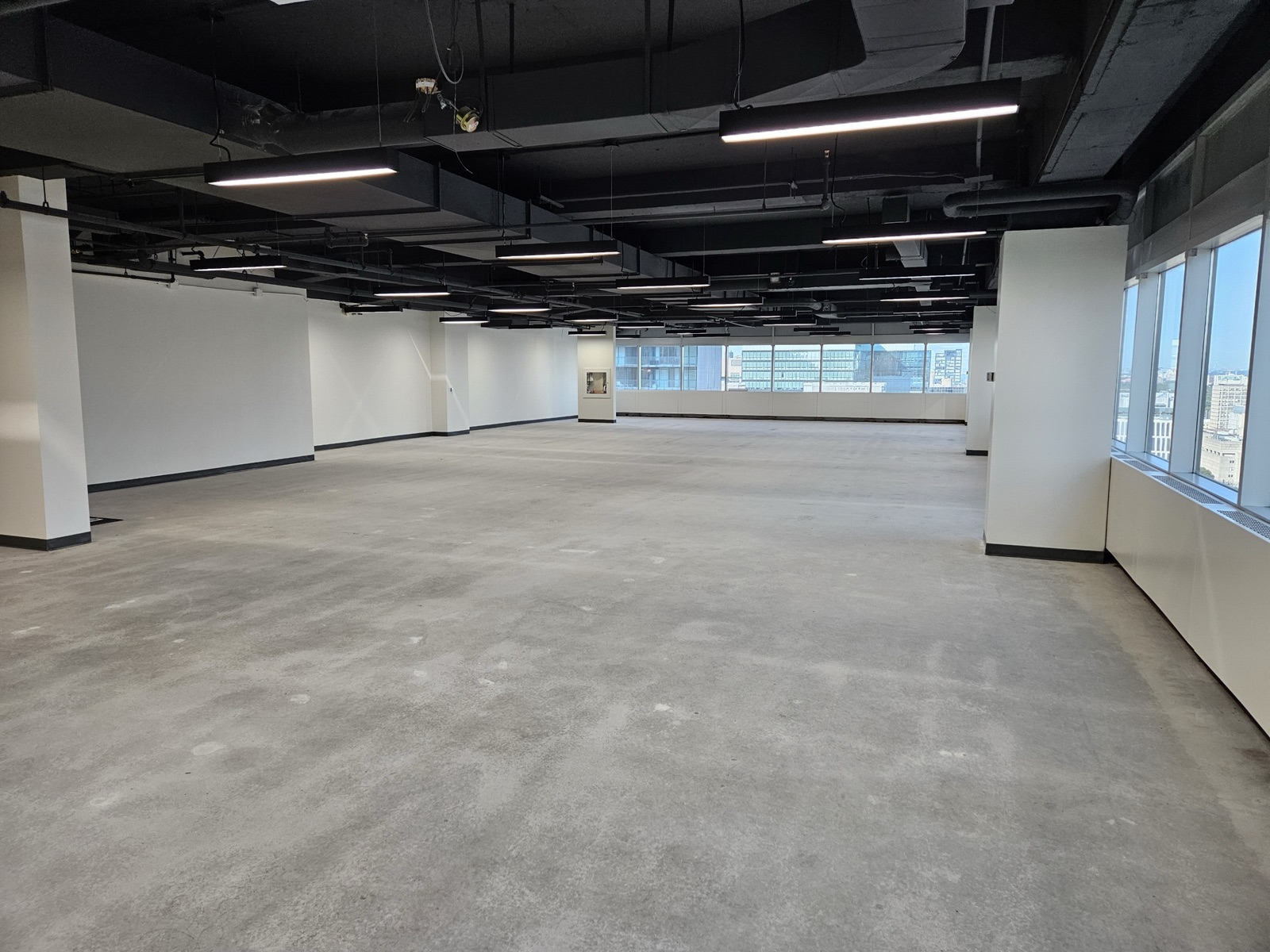 777 Bay Street — Photo 2